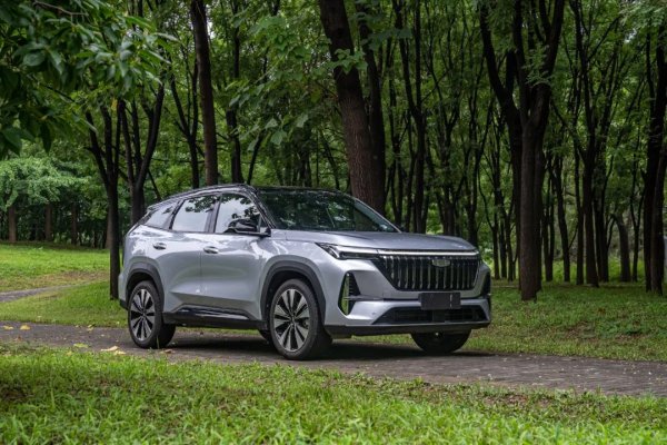 股票配资平台网站 10万级最强国产SUV！2.9米超长灯带 15.4英寸大屏 豪华女王副驾